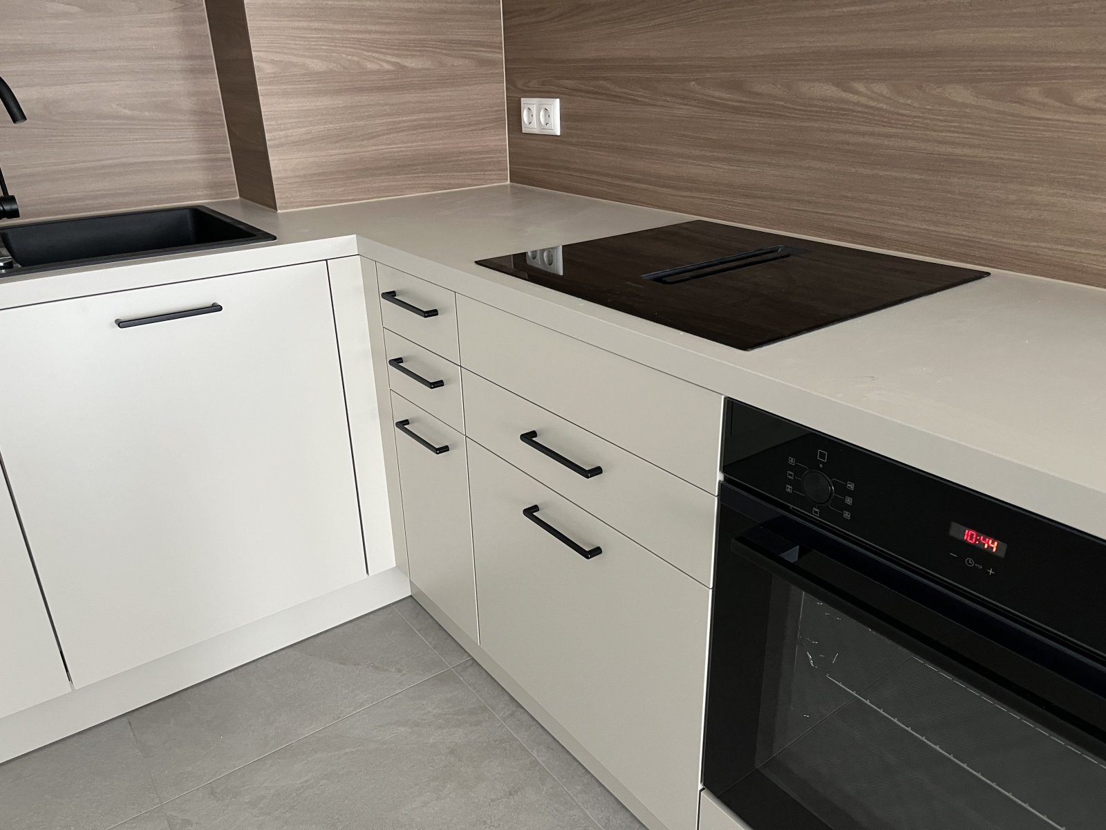 Hildrizhausen: Neue 2 Zi.-Whg. mit offener Küche