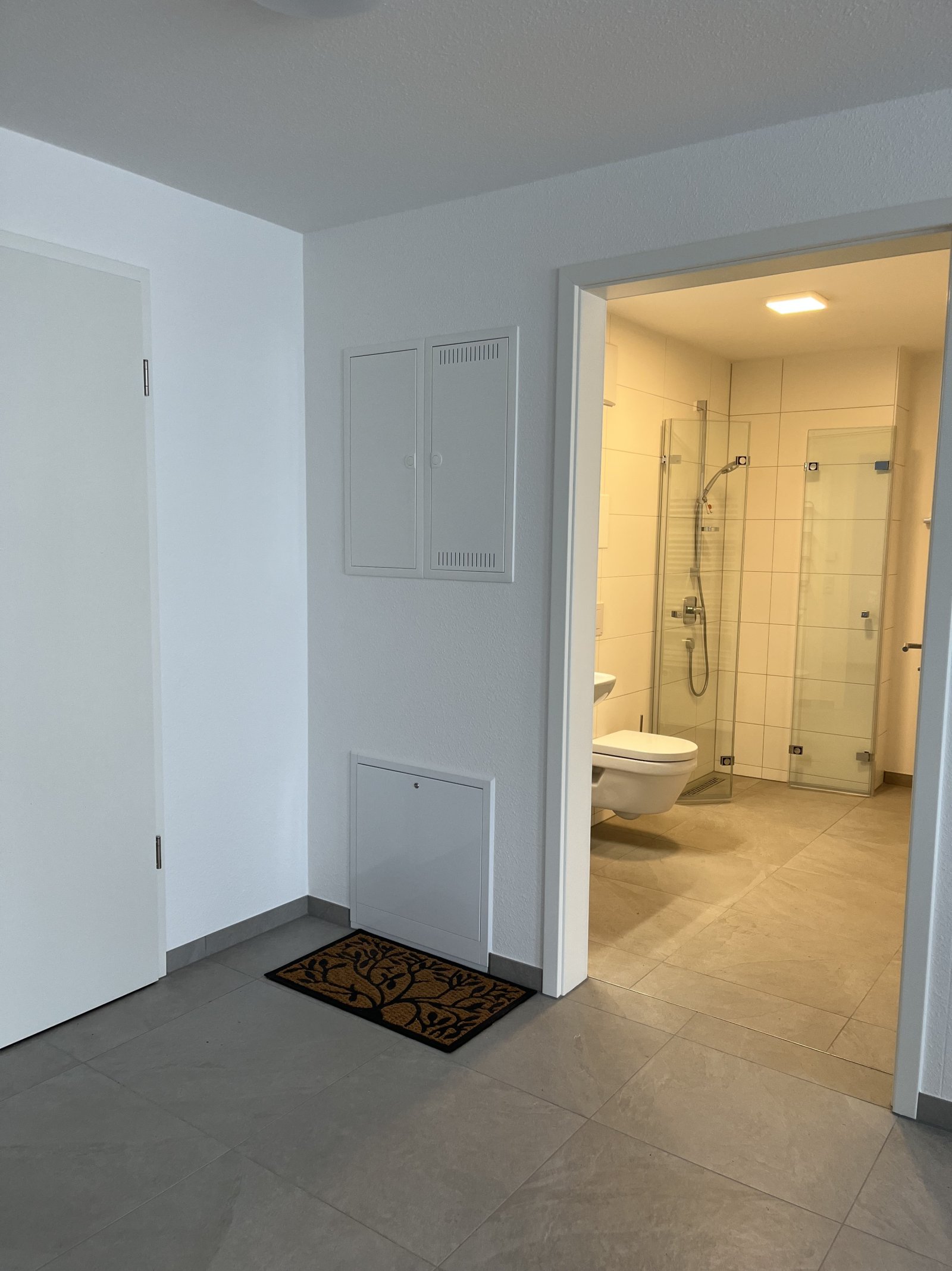 Hildrizhausen: Neue 2 Zi.-Whg. mit offener Küche