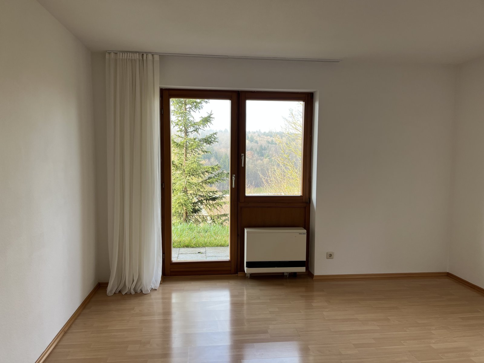 Aid.-Deufringen: 3,5-ZW mit sonniger Aussicht