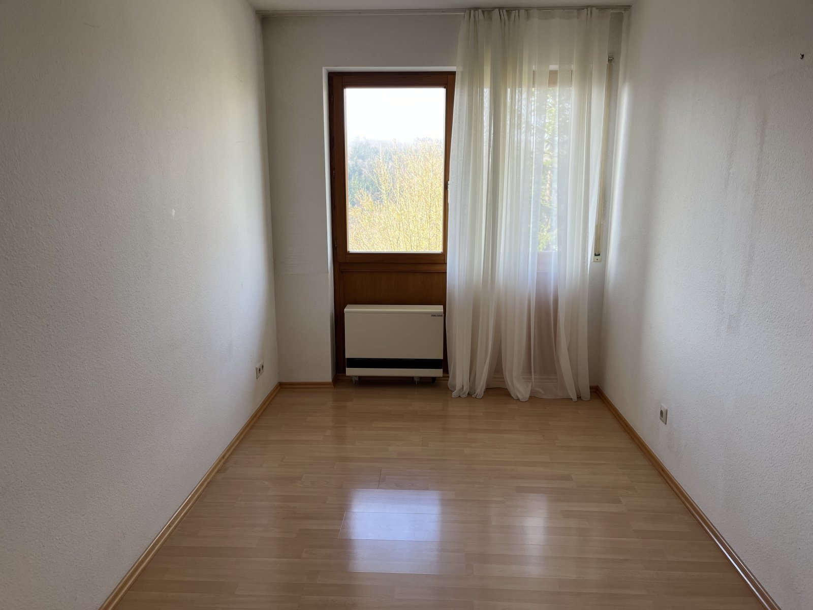 Aid.-Deufringen: 3,5-ZW mit sonniger Aussicht