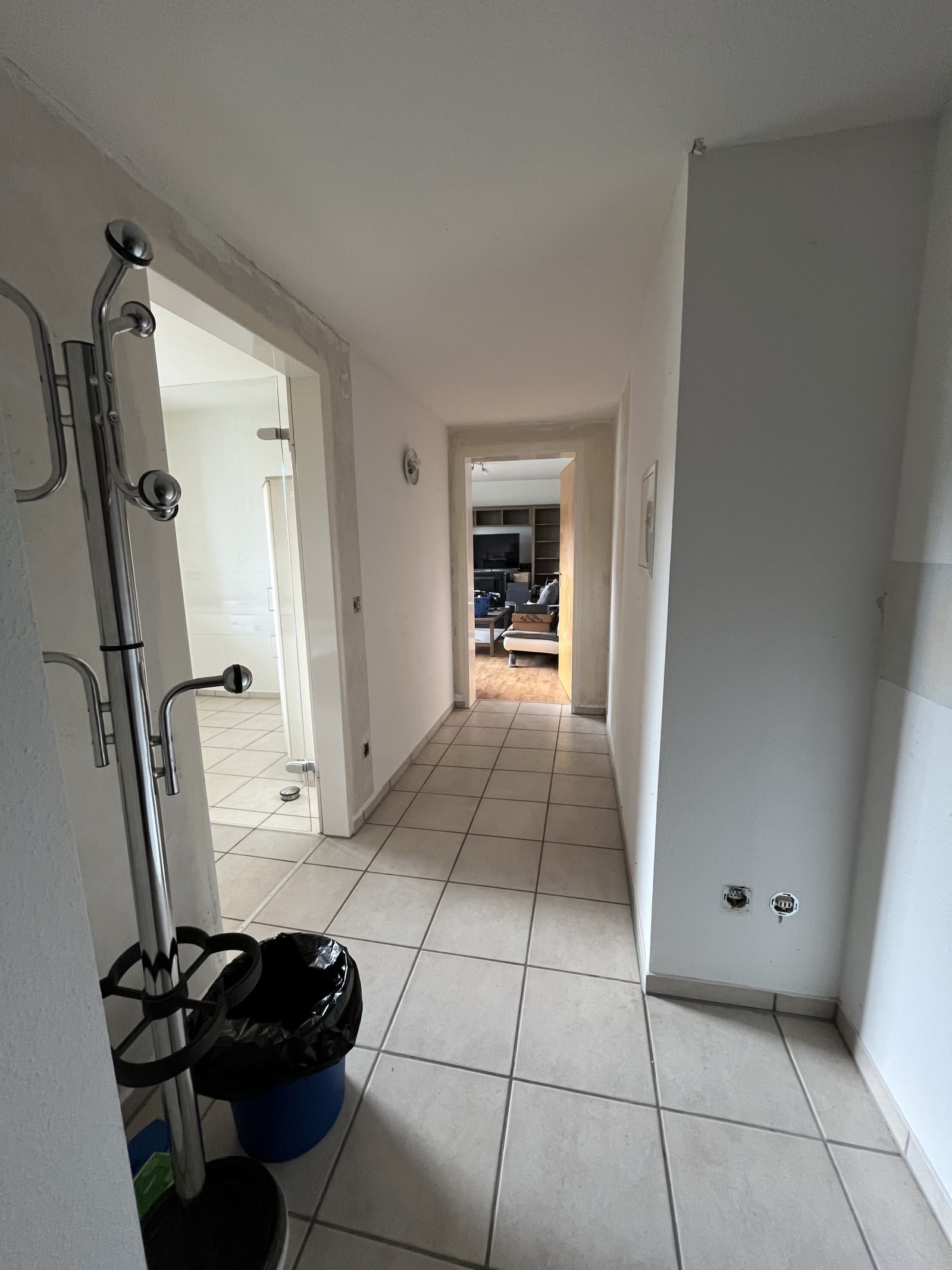 Aid.-Dachtel: 2ZW - mit  schöner Südterrasse