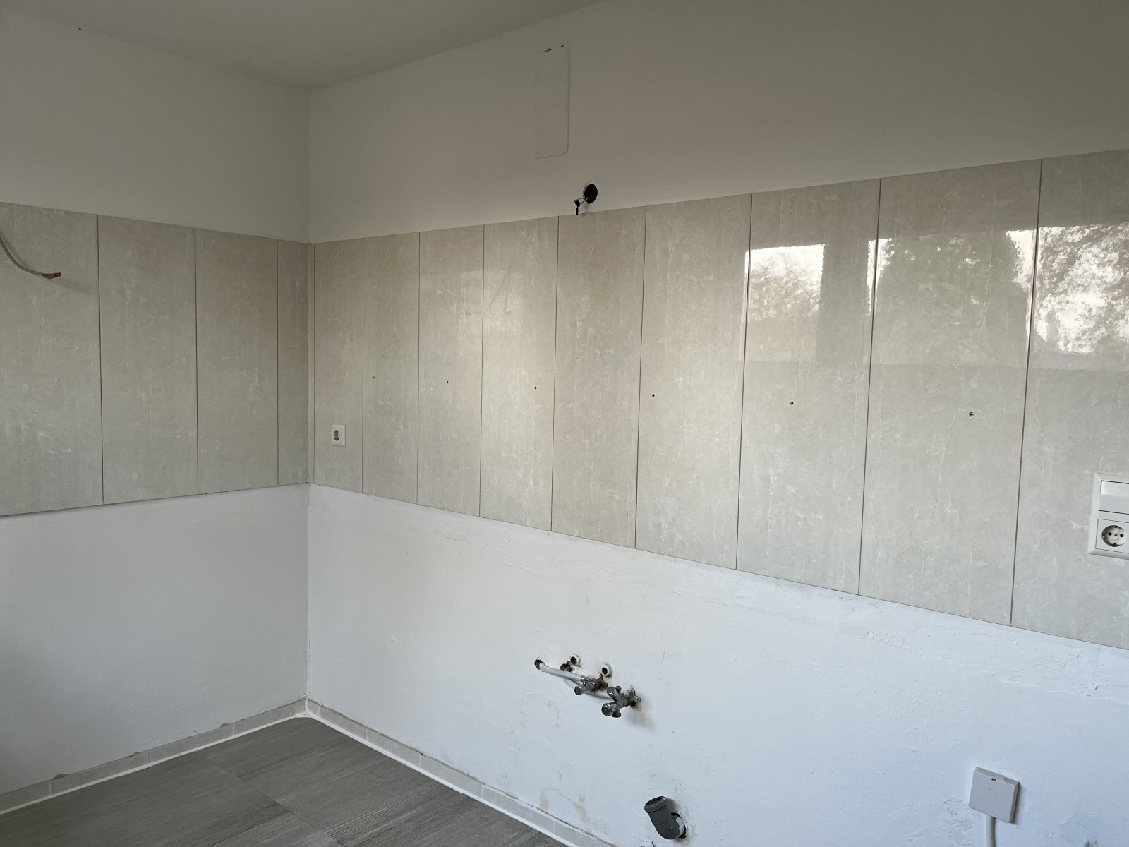 BB: Moderne, renovierte 4-ZW zum sofortigen Bezug