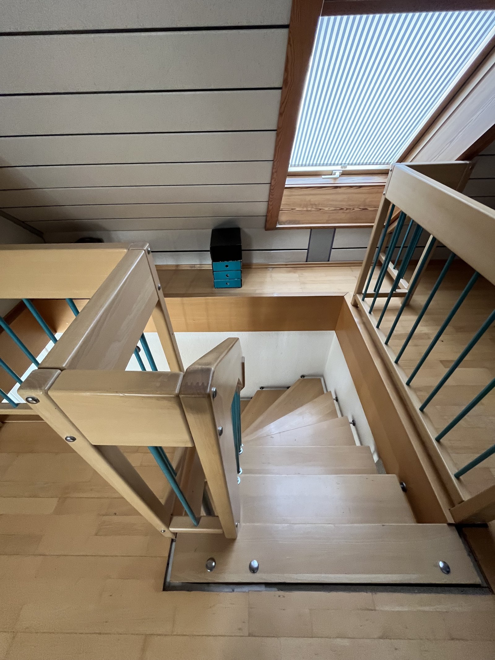 Herrenberg-Haslach: 2-3 Familienhaus mit Gewerbeeinheit