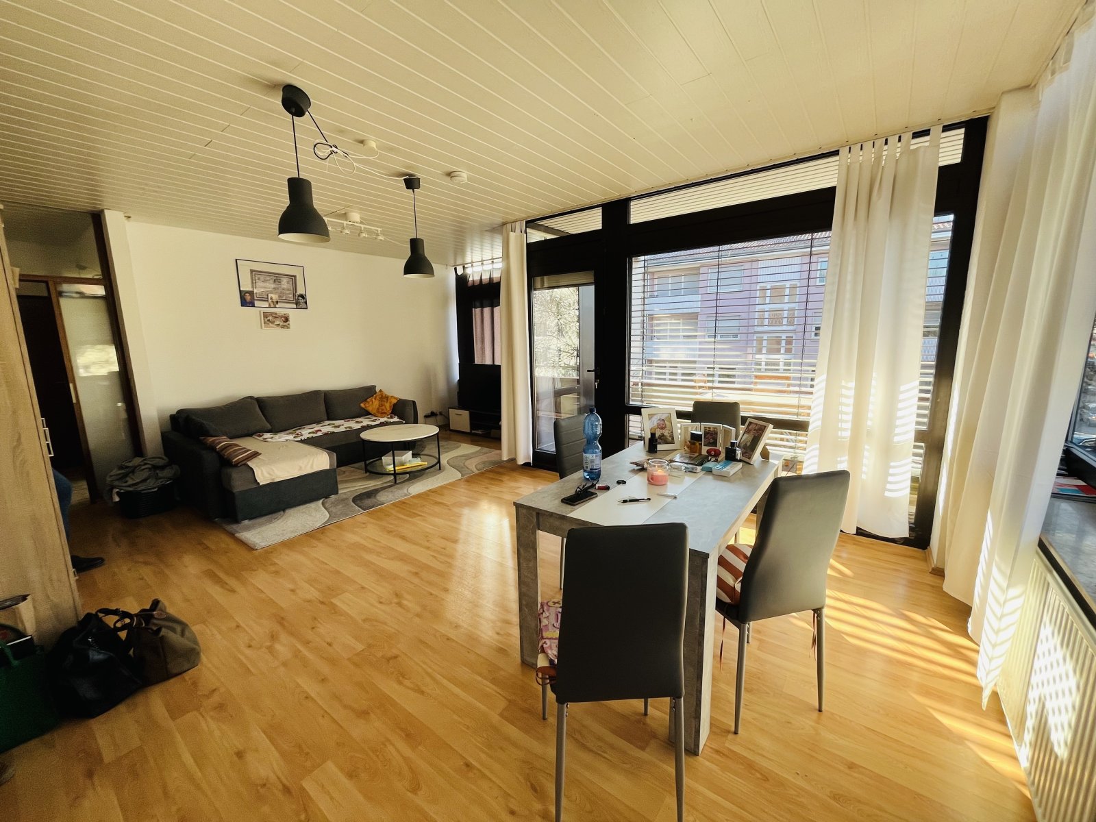 2-ZW mit Aufzug und sonnigem Balkon