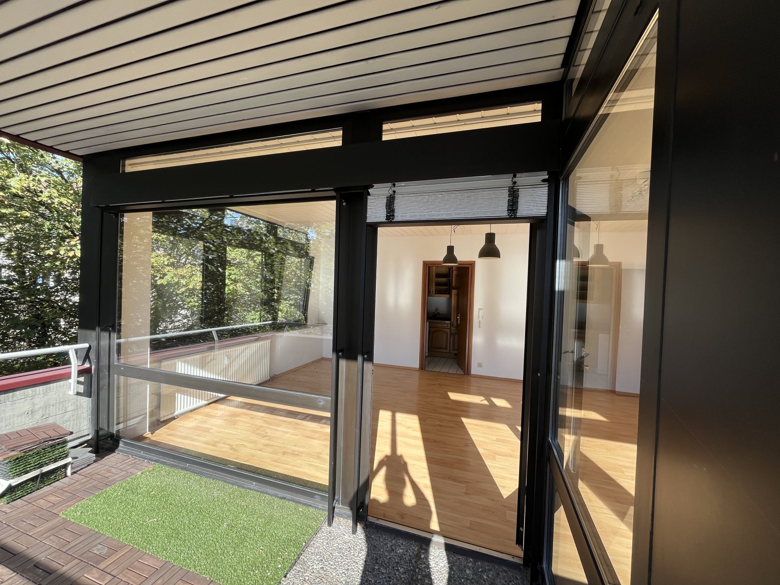 2-ZW mit Aufzug und sonnigem Balkon