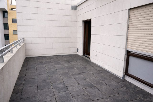 Sindelfingen: 2 ZW mit 2 Balkonen und toller Aussicht