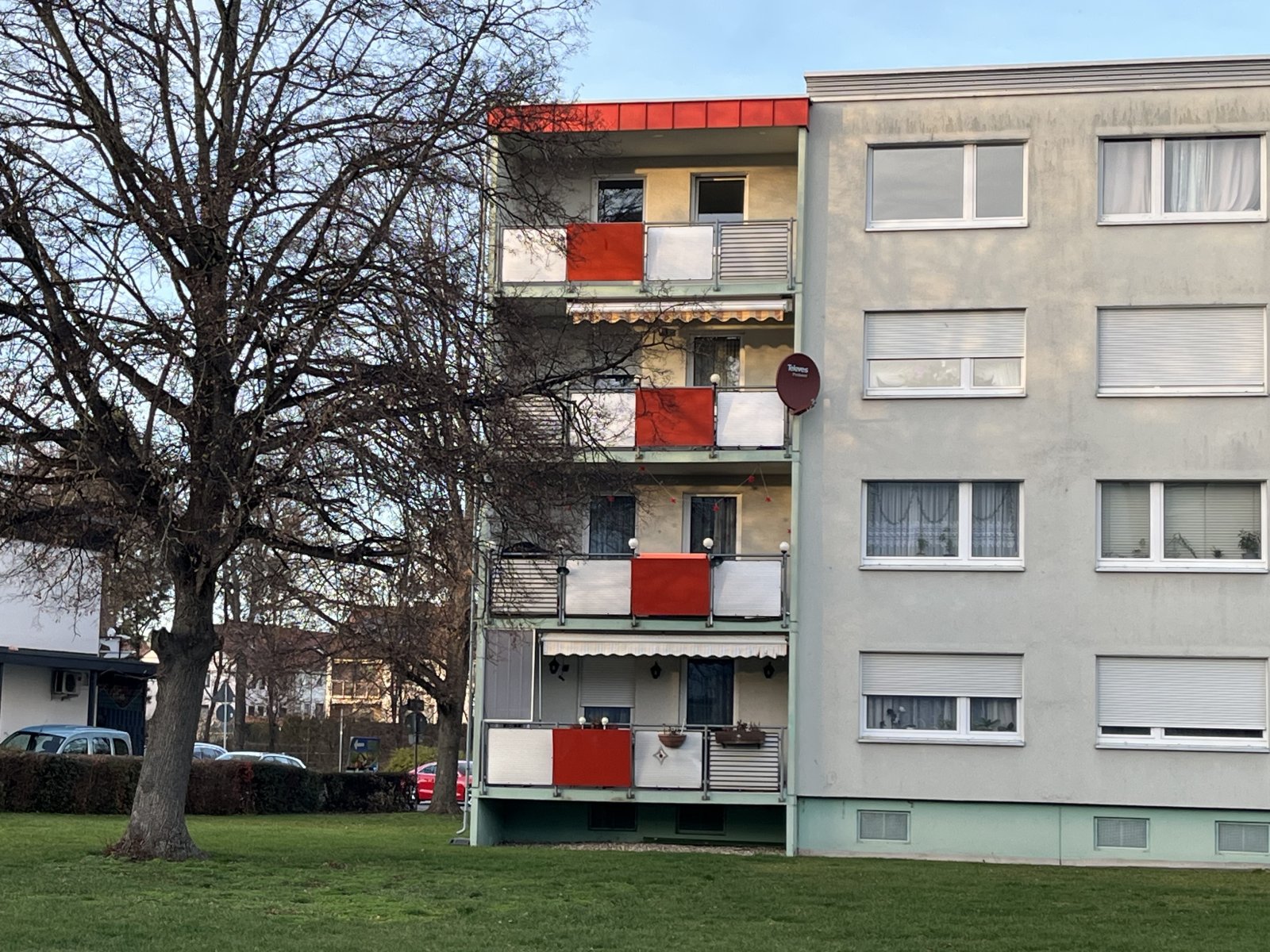 BB: Moderne, renovierte 4-ZW zum sofortigen Bezug