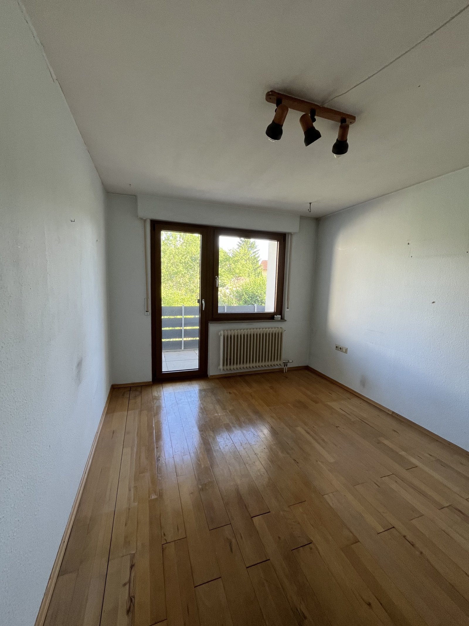 Holzgerlingen: Reihenmittelhaus-Ideal für Familien oder Paare
