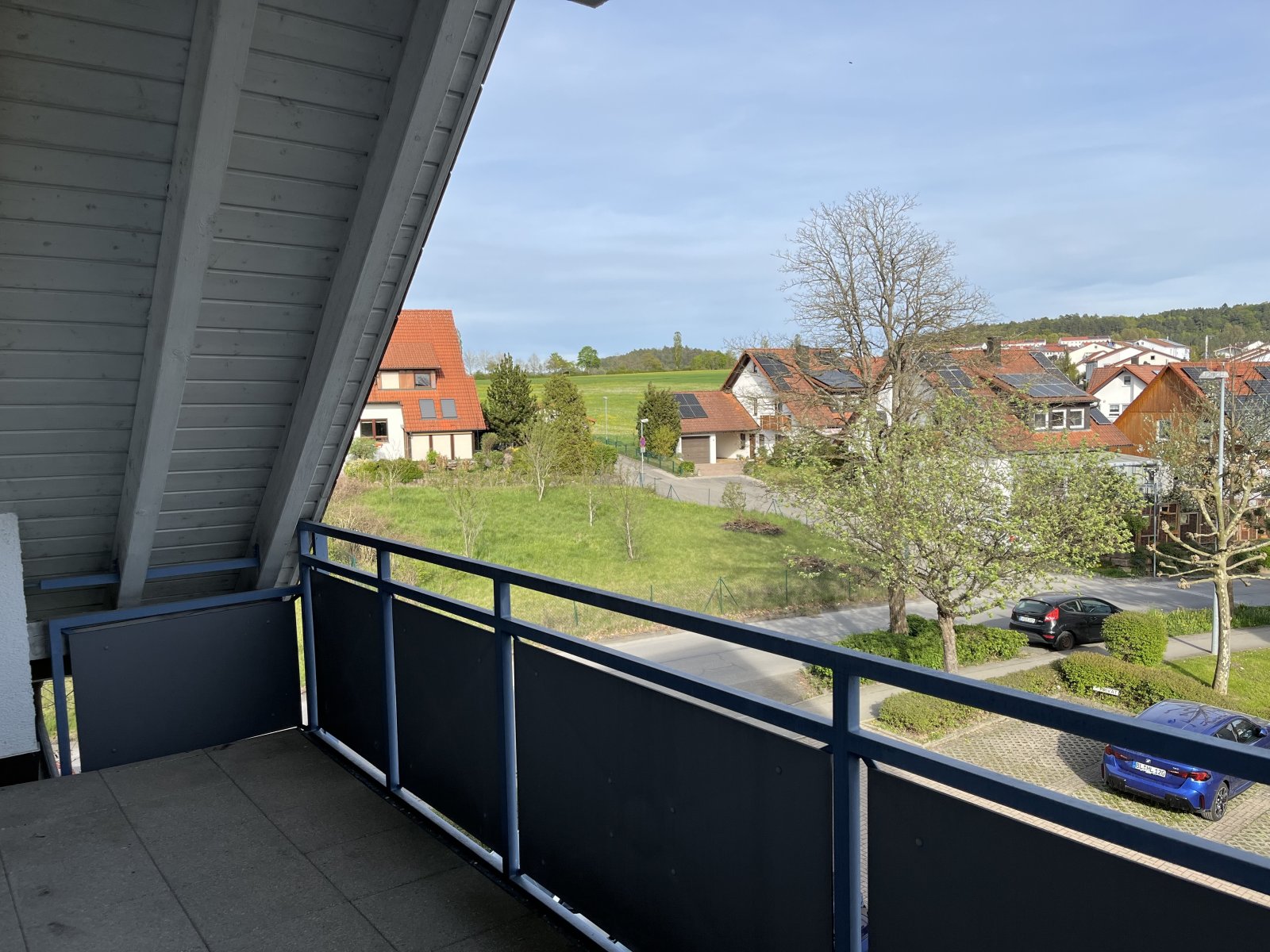 Calw-Heumaden: Charmante 2-Zimmer-Wohnung mit Balkon