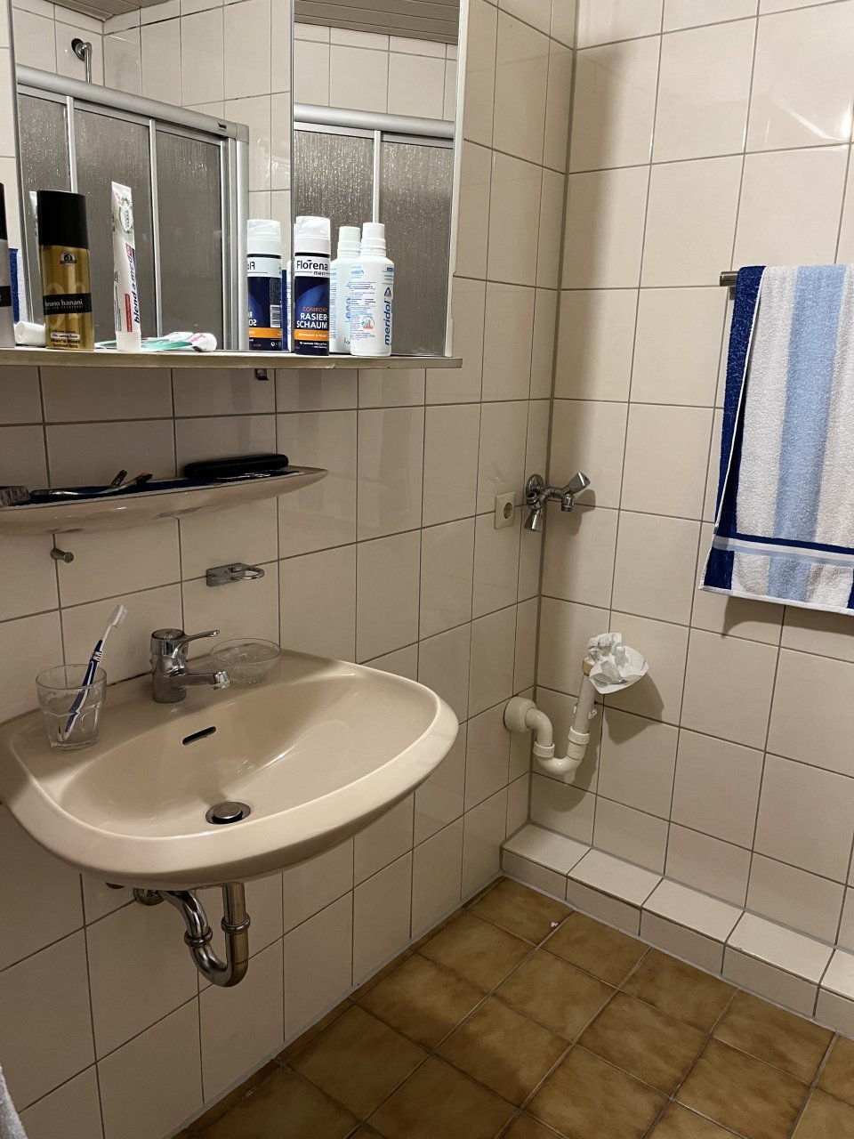 Calw-Heumaden: Charmante 2-Zimmer-Wohnung mit Balkon