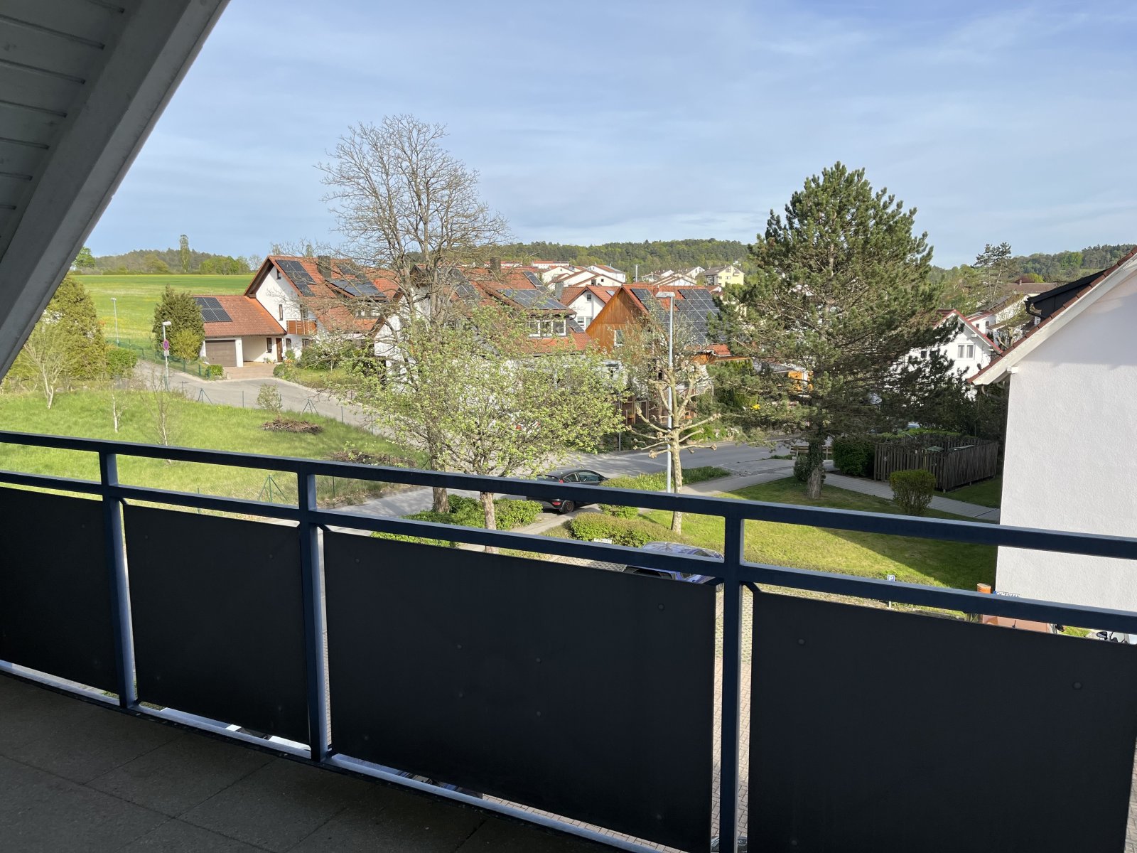 Calw-Heumaden: Charmante 2-Zimmer-Wohnung mit Balkon