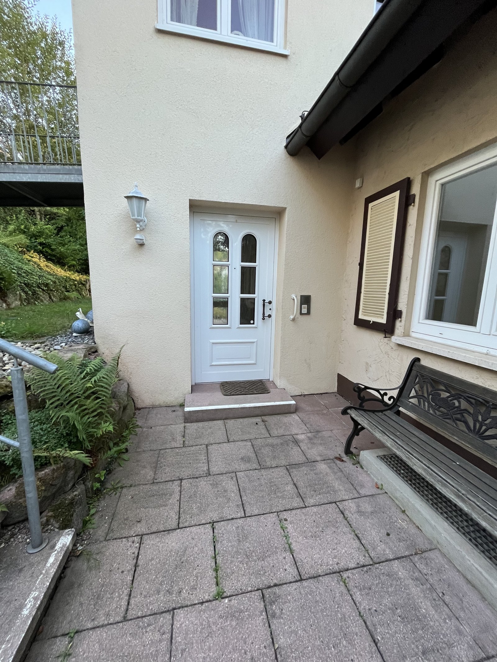 Wildberg: helle 3-ZW mit Balkon im Grünen