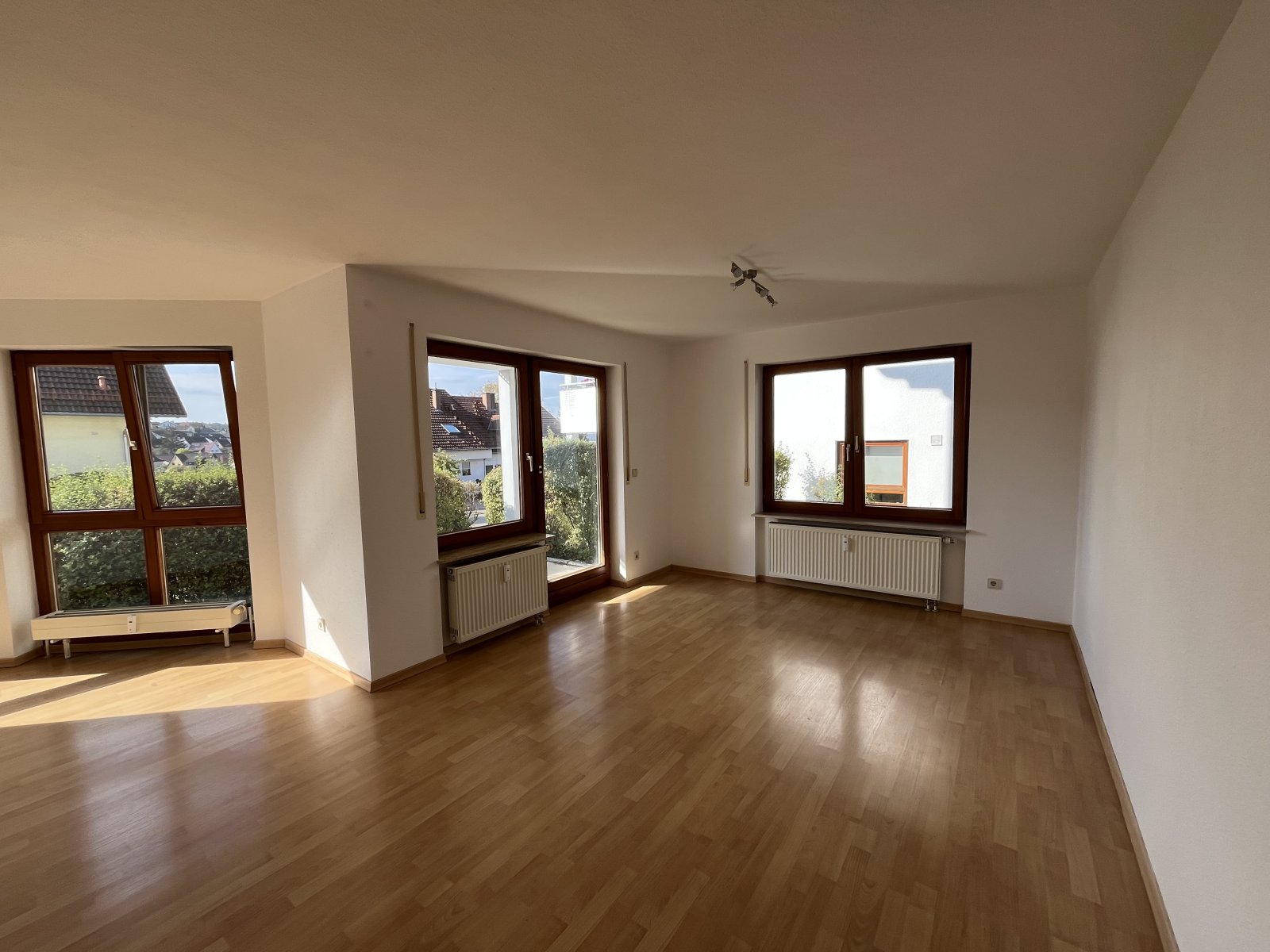 Althengstett: Charmante 2-Zimmer-Wohnung mit Terrasse