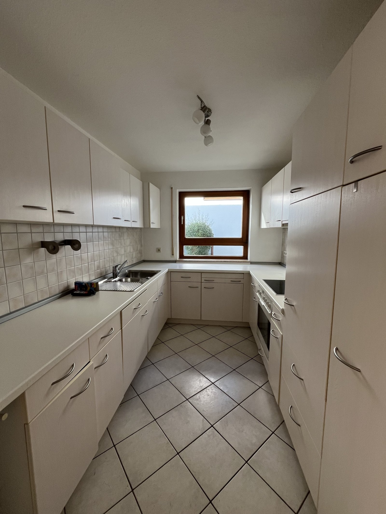 Althengstett: Charmante 2-Zimmer-Wohnung mit Terrasse