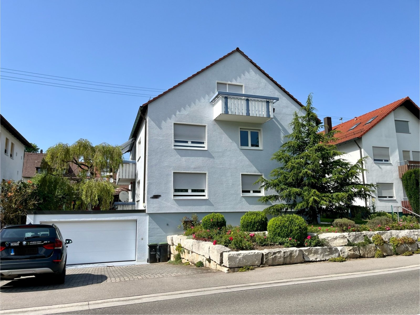 Aidlingen: AIDLINGEN: Großzügige 4,5 Zimmer-Wohnung, ideal für Paare 