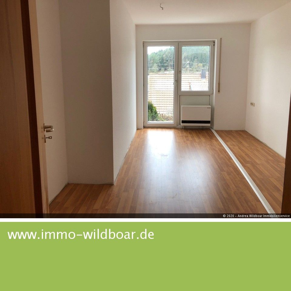 Aidlingen: Wohnung mit großer Terrasse -frei zum 1.12.2019  Aidlingen: Wohnung mit großer Terrasse -frei zum 1.12.2019