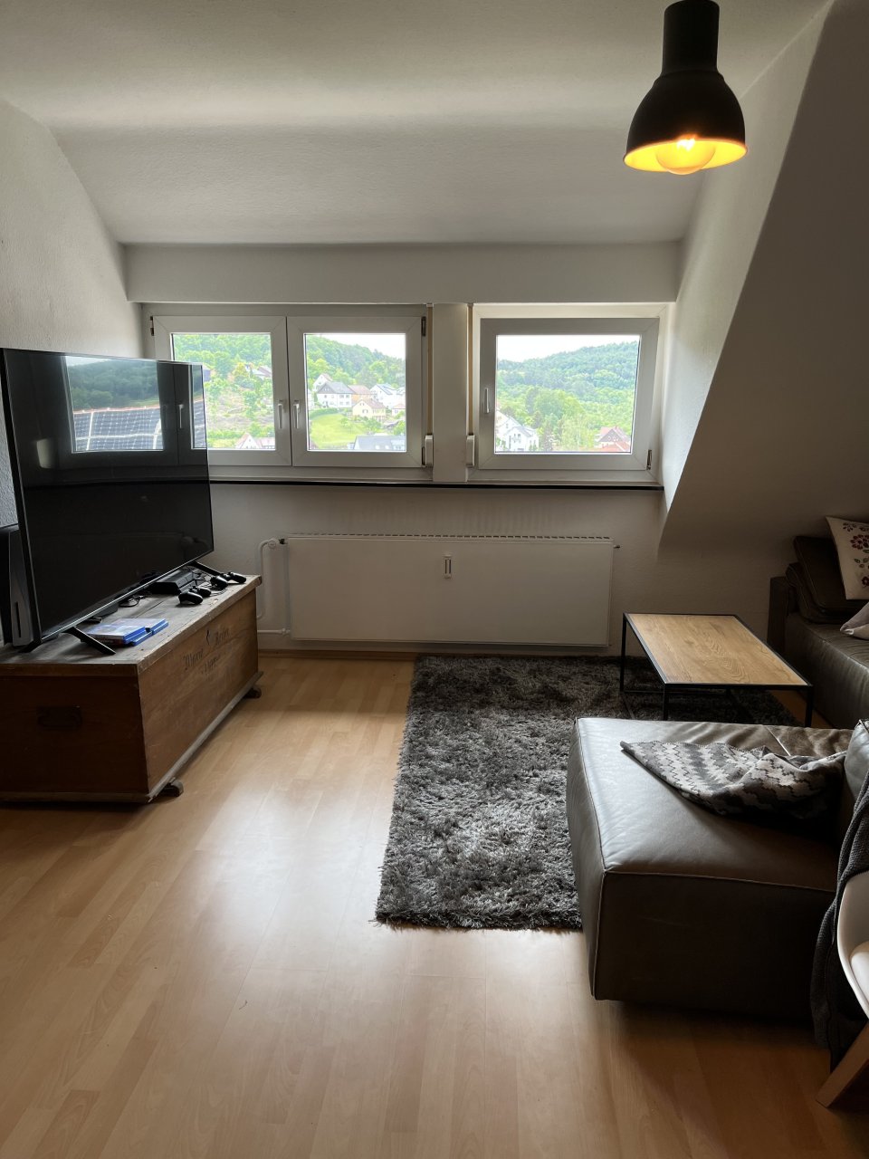 Weil der Stadt: Gepflegte, hübsche DG-Wohnung ohne Balkon in Schafhausen!  Weil der Stadt: Gepflegte, hübsche DG-Wohnung ohne Balkon in Schafhausen!