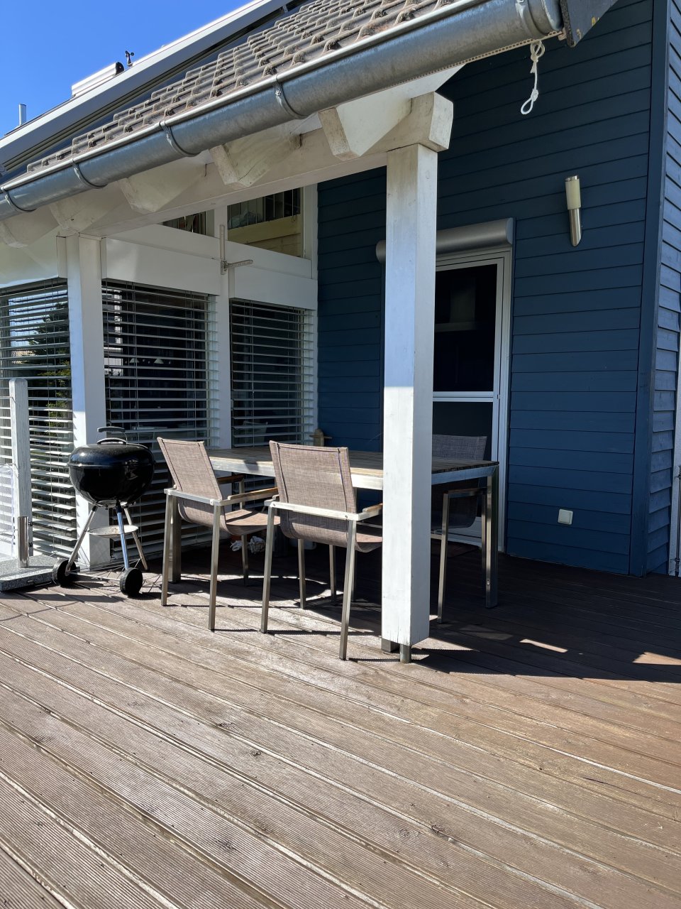 Aidlingen: Doppelhaushälfte mit Einliegerwohnung in Top-Wohnlage! 