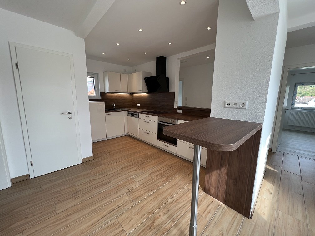 Wernau (Neckar): Modern und frisch renoviert: 3Zimmer-Wohnung in Wernau! 