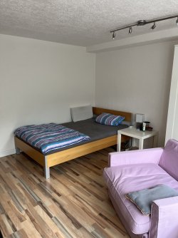 Wohn-Schlafzimmer Wohn-Schlafzimmer